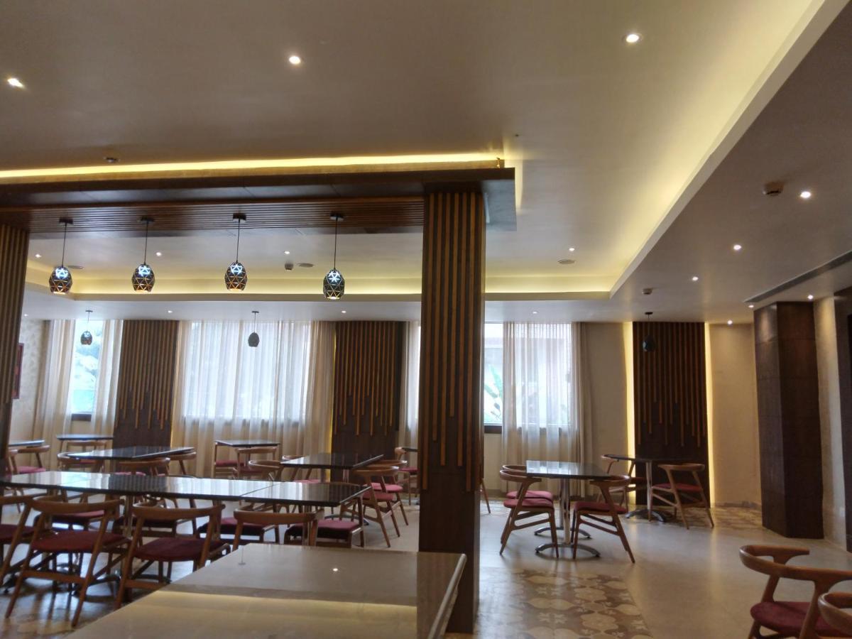 Hotel Niladri Premium Purî Extérieur photo