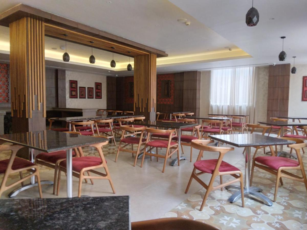 Hotel Niladri Premium Purî Extérieur photo